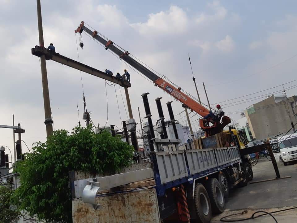 xe cẩu gần đây